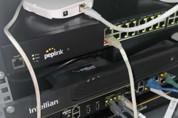 Giải pháp kết nối liền mạch cho tàu thuyền trên biển với Peplink - Starlink và Iridium (5)