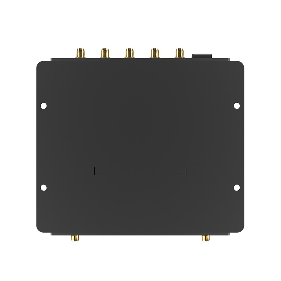 Peplink BR1 Pro 5G (5) Peplink BR1 Pro 5G (5)