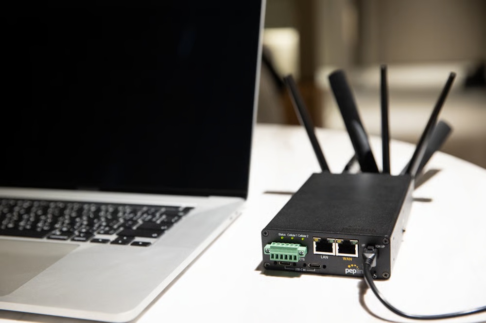 Peplink SD-WAN - Giải pháp tối ưu hóa hạ tầng MPLS cho doanh nghiệp tài chính (1)