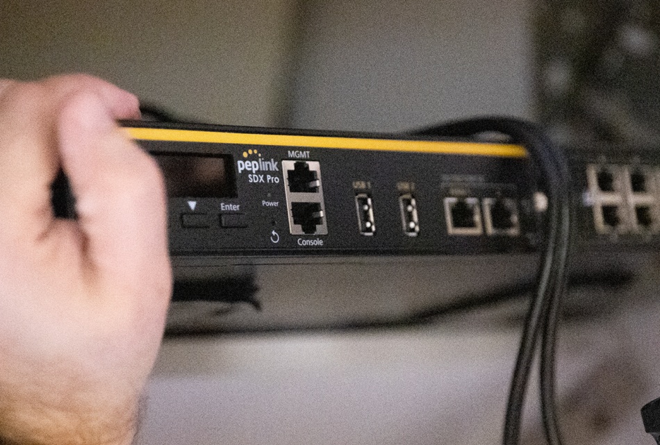 Triển khai Peplink SD-WAN thay thế MPLS - Giải pháp tối ưu cho hạ tầng mạng đa điểm (2)